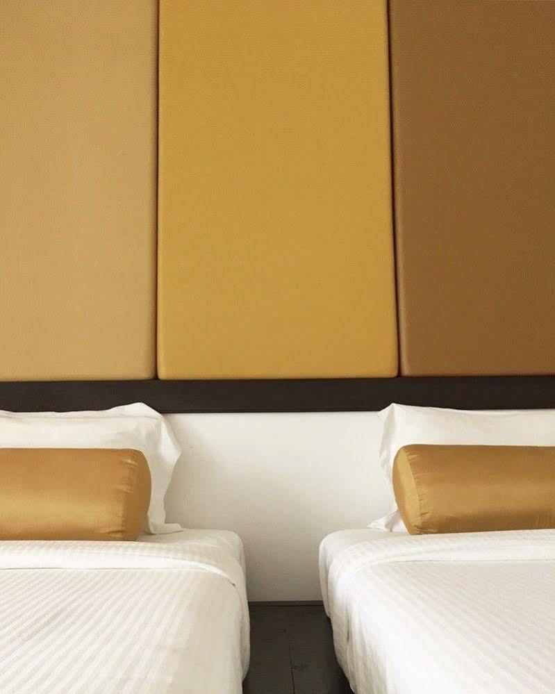 Vana Wellness Resort Nong Khai Exterior photo